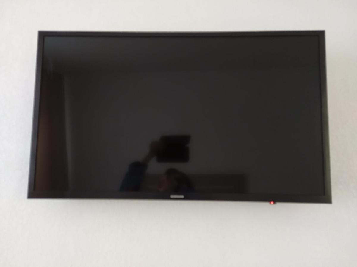 нова 2х кімнатна в центре Apartment